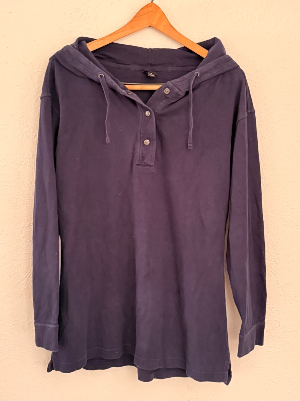 Patagonia Navy Hooded Crewneck Pullover